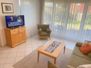 Apartment Lotte mit Terrasse, Zempin